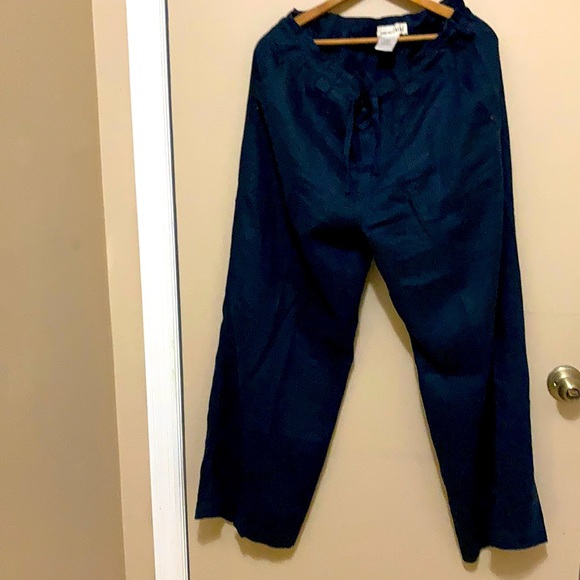 Johnny Was Dark blue slacks. 2 pits on side and 2 on back. 100% orgLinen - Picture 1 of 4